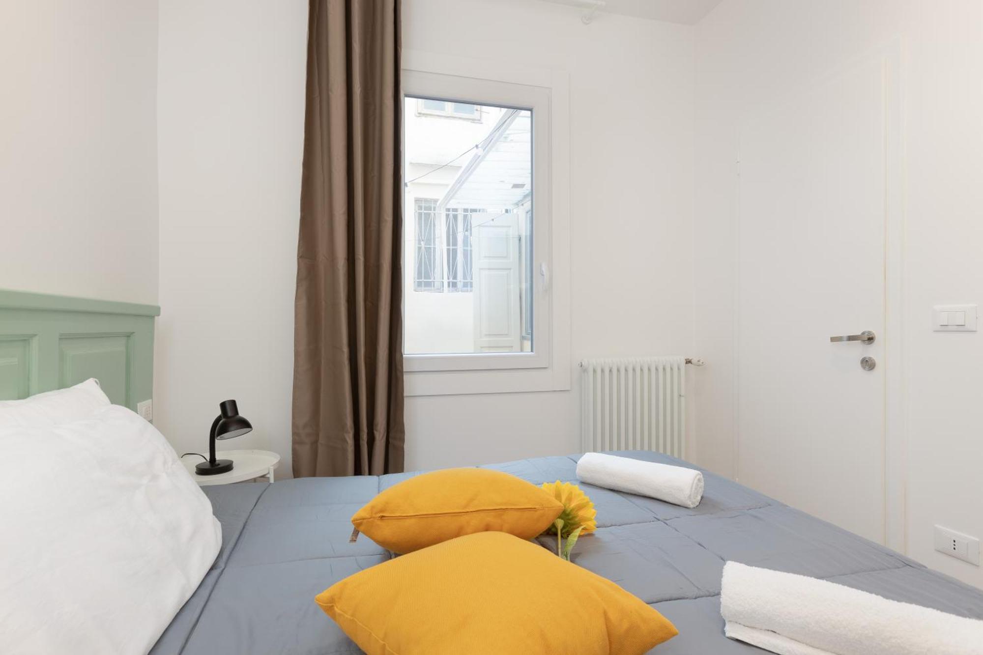 Snapstay Luxury Apartments In Centro A Триест Экстерьер фото