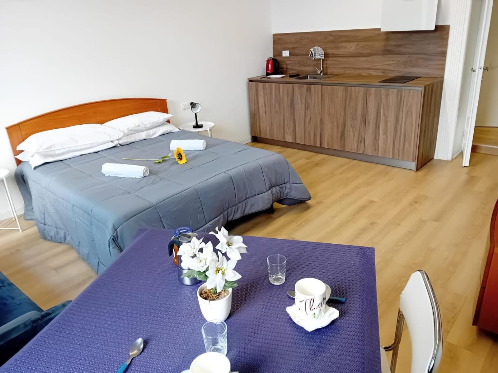 Snapstay Luxury Apartments In Centro A Триест Экстерьер фото