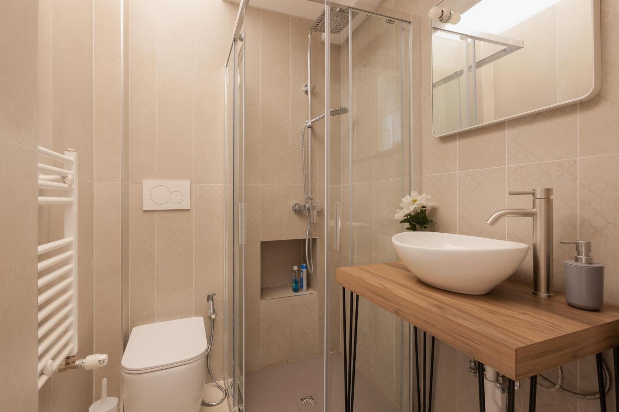 Snapstay Luxury Apartments In Centro A Триест Экстерьер фото