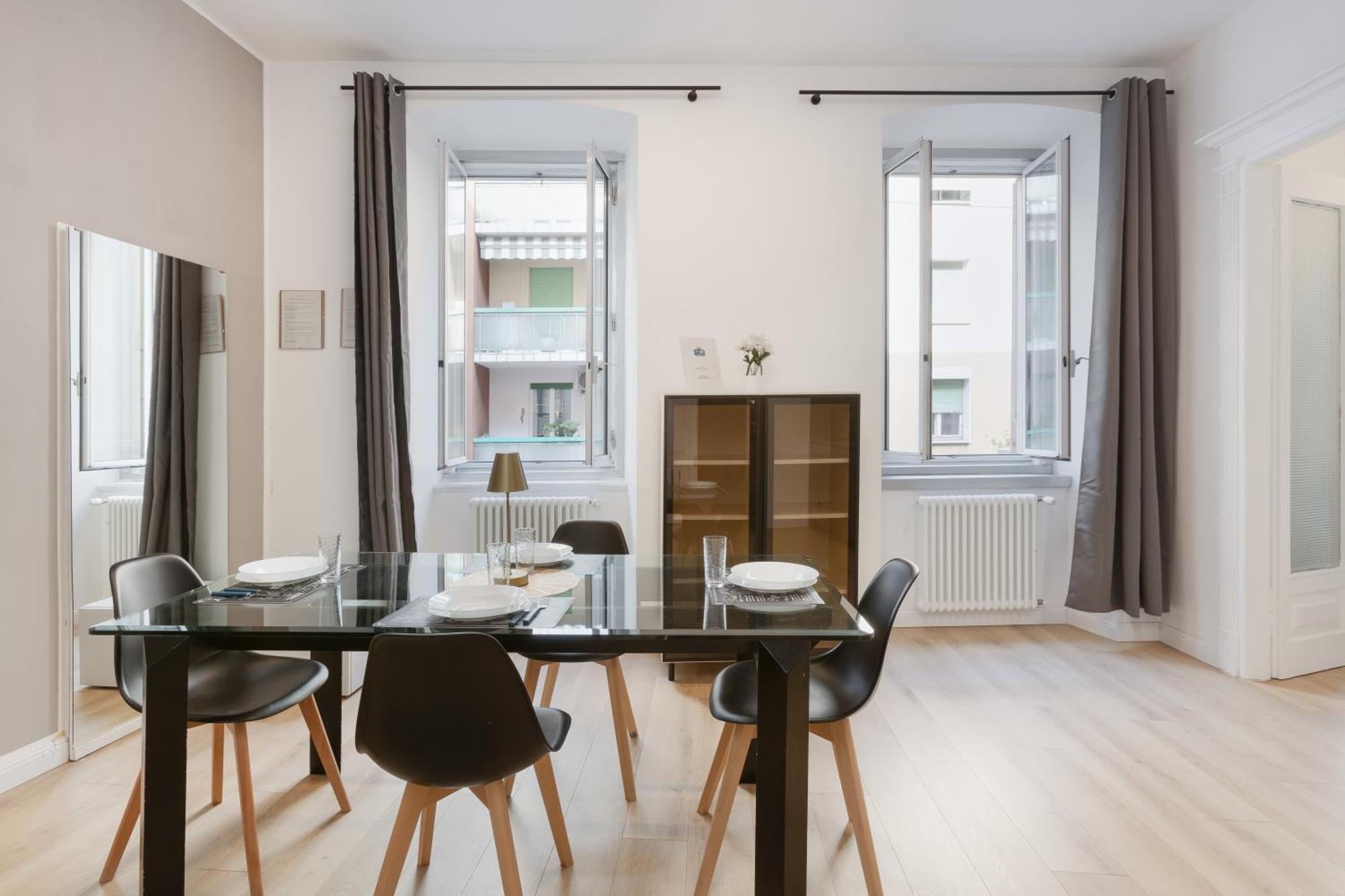 Snapstay Luxury Apartments In Centro A Триест Экстерьер фото